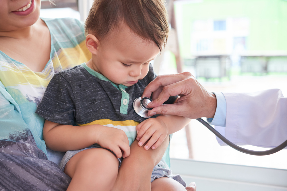 Read more about the article 7 Key Benefits of Regular Paediatric Health Checks